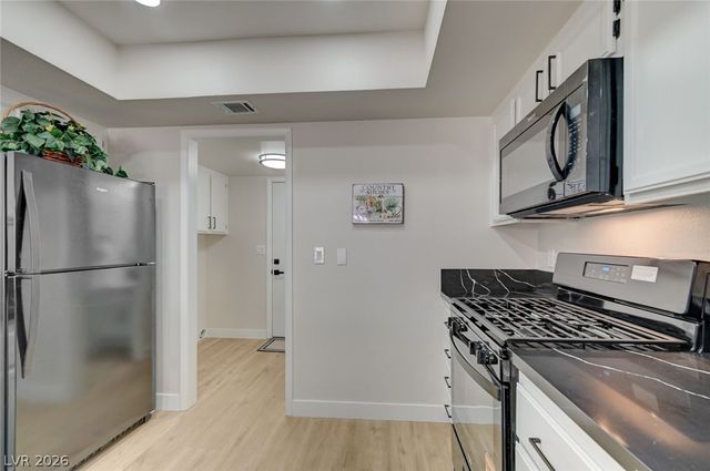 344 Warmside Drive, Las Vegas, NV 89145