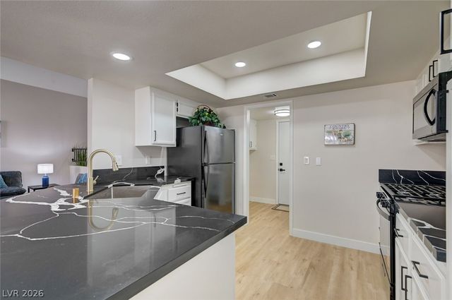 344 Warmside Drive, Las Vegas, NV 89145