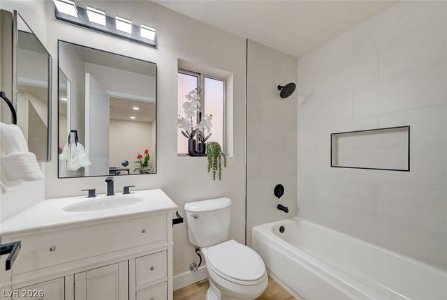 344 Warmside Drive, Las Vegas, NV 89145