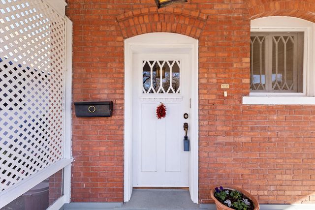 412 11th Street NW, Albuquerque, NM 87102