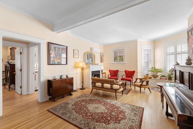 412 11th Street NW, Albuquerque, NM 87102