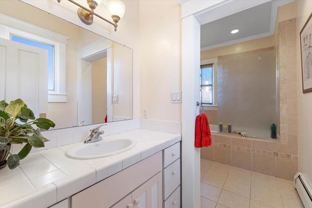 412 11th Street NW, Albuquerque, NM 87102