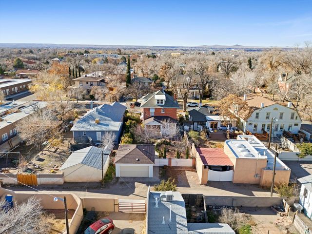 412 11th Street NW, Albuquerque, NM 87102