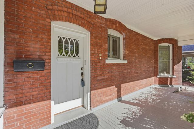 412 11th Street NW, Albuquerque, NM 87102