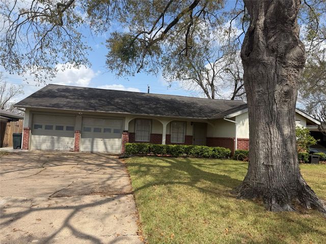 6402 Tarna Lane, Houston, TX 77074