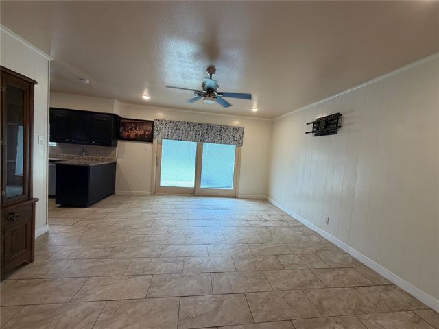 6402 Tarna Lane, Houston, TX 77074