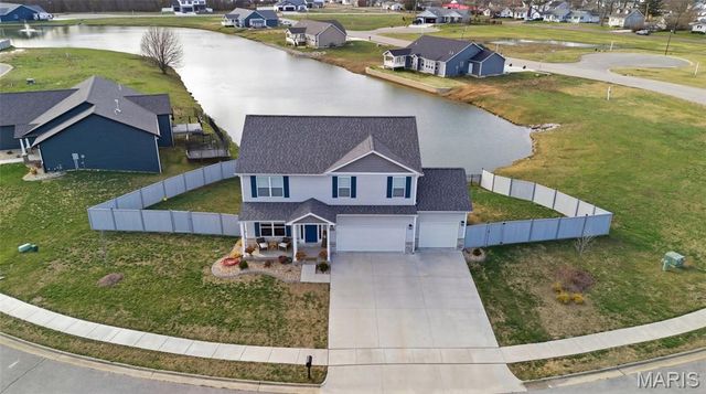 1232 Winding Oaks Lane, Mascoutah, IL 62258