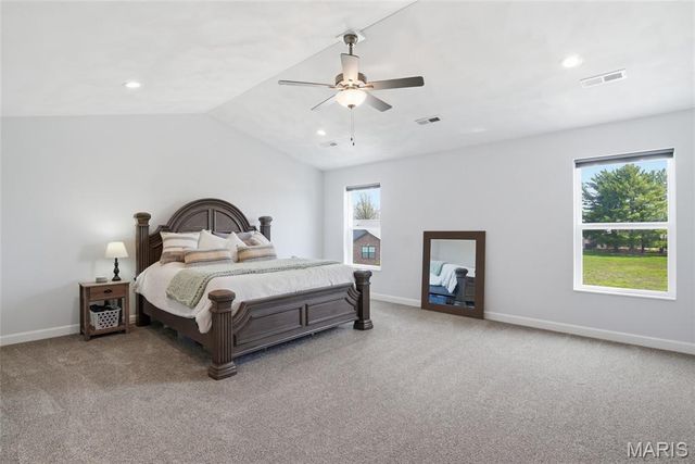 1232 Winding Oaks Lane, Mascoutah, IL 62258