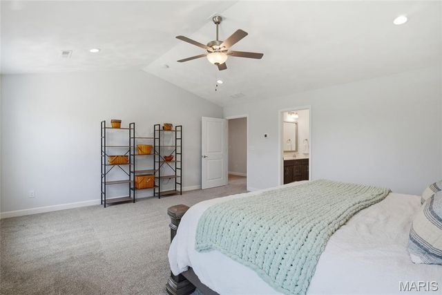 1232 Winding Oaks Lane, Mascoutah, IL 62258