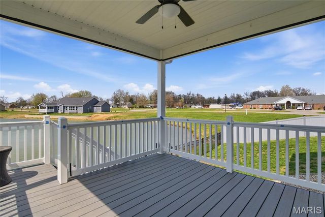 1232 Winding Oaks Lane, Mascoutah, IL 62258