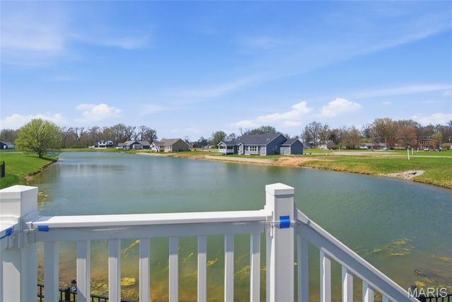 1232 Winding Oaks Lane, Mascoutah, IL 62258