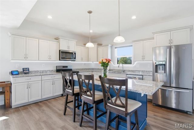 1232 Winding Oaks Lane, Mascoutah, IL 62258