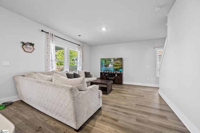 31 Cavell Drive, Greenville, SC 29607