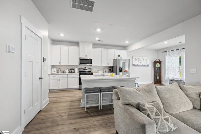 31 Cavell Drive, Greenville, SC 29607