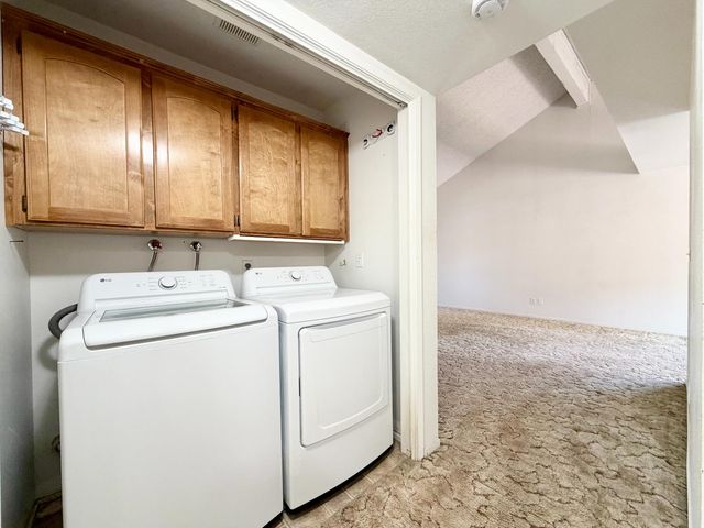 9570 N Archie Avenue, Fresno, CA 93720