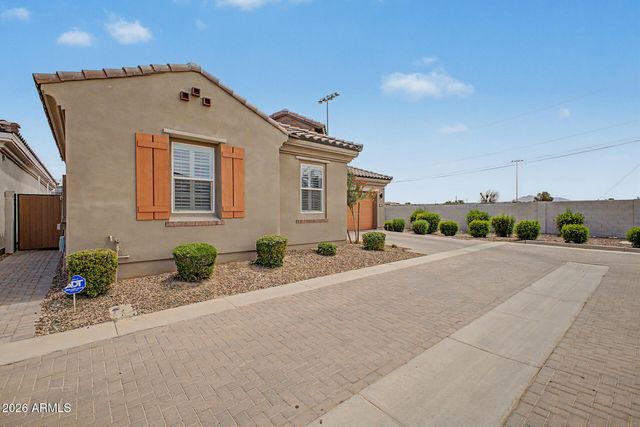 4291 S Penrose Drive, Gilbert, AZ 85297