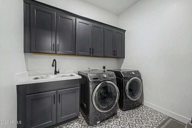 4291 S Penrose Drive, Gilbert, AZ 85297