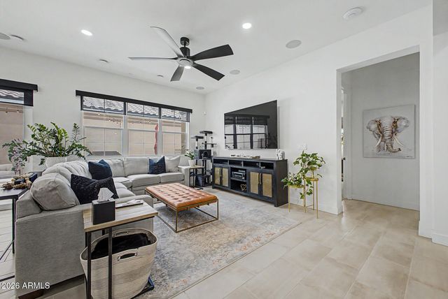 4291 S Penrose Drive, Gilbert, AZ 85297