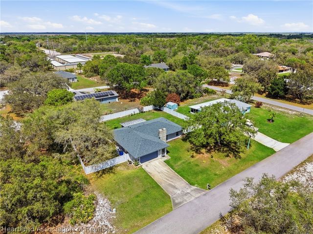 5809 Redwood Terrace, Sebring, FL 33876