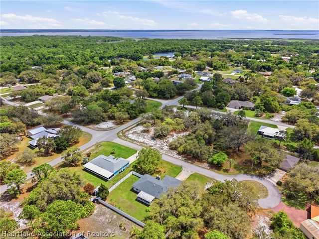 5809 Redwood Terrace, Sebring, FL 33876