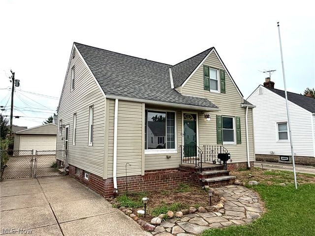 7502 Arden Road, Parma, OH 44129