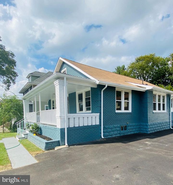 119 S WHITE HORSE PIKE, AUDUBON, NJ 08106 — photo 2