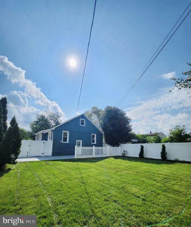 119 S WHITE HORSE PIKE, AUDUBON, NJ 08106 — photo 4