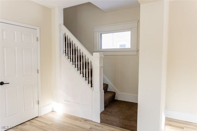 214 N Bentley Avenue, Niles, OH 44446