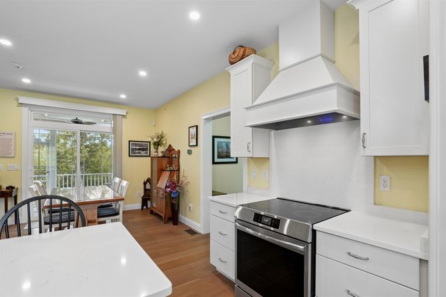 431 Grady Lane, Pembroke, NH 03275