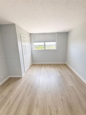 1465 NE 123rd Street 609, North Miami, FL 33161