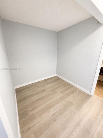 1465 NE 123rd Street 609, North Miami, FL 33161