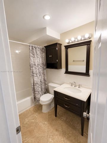1465 NE 123rd Street 609, North Miami, FL 33161