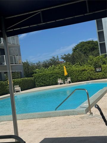 1465 NE 123rd Street 609, North Miami, FL 33161