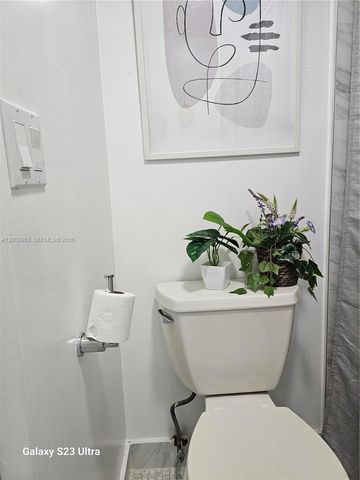 20400 W Country Club Dr 508, Aventura, FL 33180