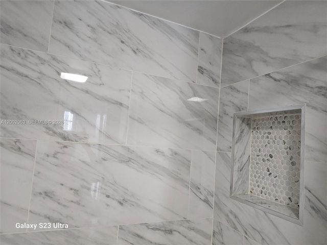 20400 W Country Club Dr 508, Aventura, FL 33180