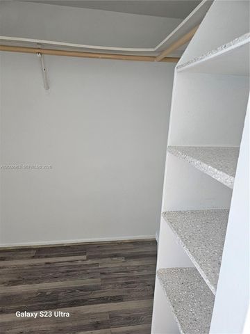 20400 W Country Club Dr 508, Aventura, FL 33180