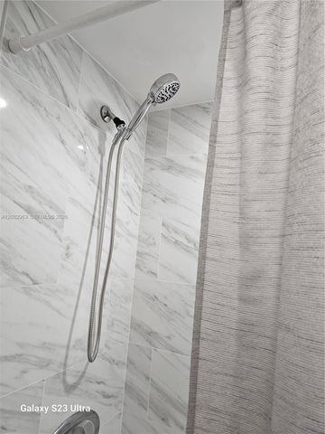 20400 W Country Club Dr 508, Aventura, FL 33180