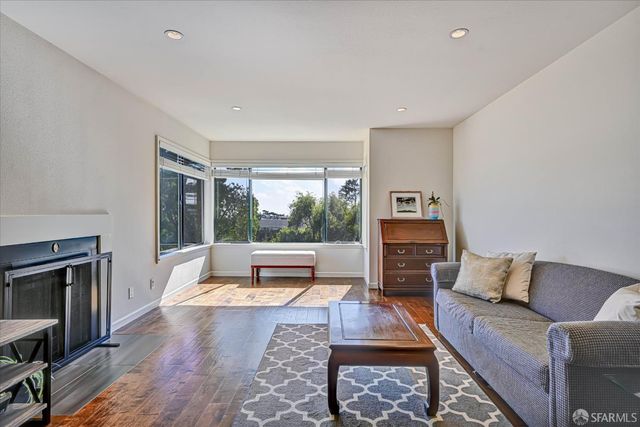 65 Ora Way 101C, San Francisco, CA 94131