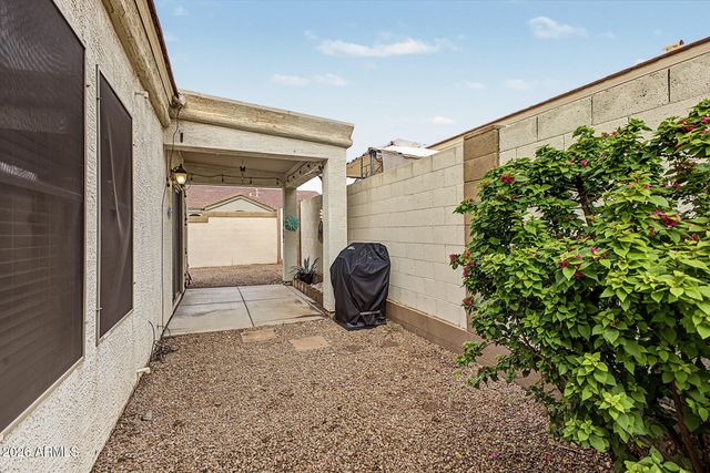 8726 E FAIRFIELD Street, Mesa, AZ 85207