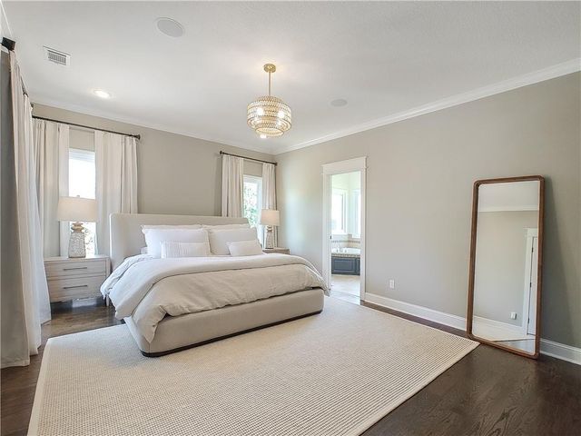 31600 W 115TH Street, Olathe, KS 66061