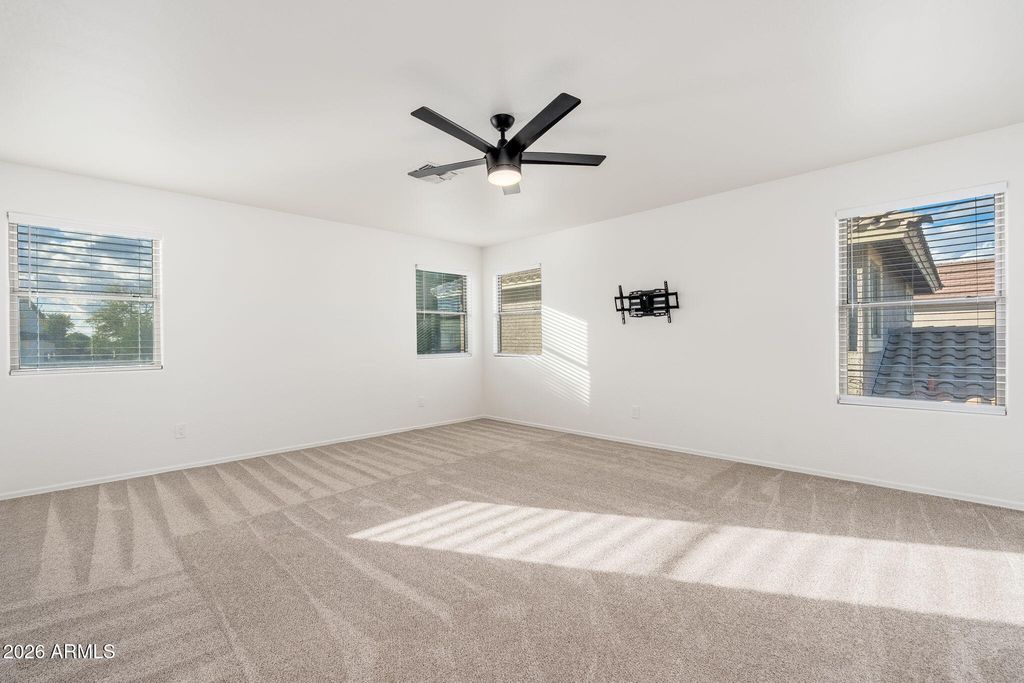 Image 23 of property listing at 20858 N 90TH Avenue, Peoria, AZ 85382