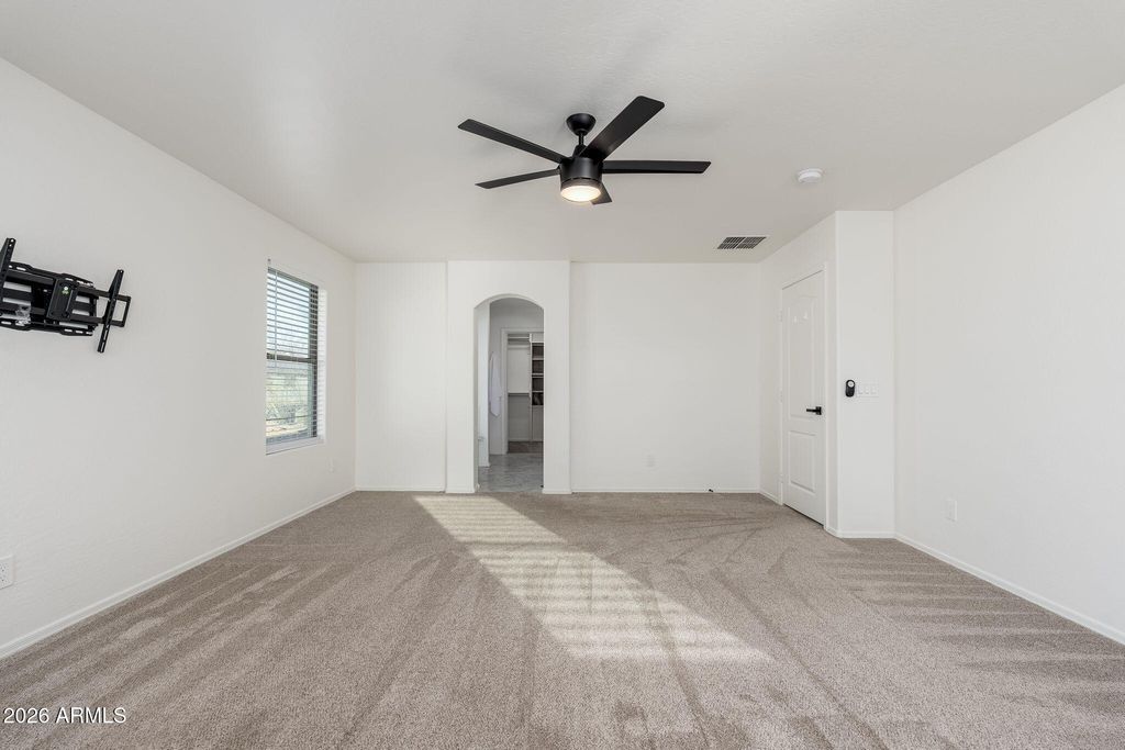 Image 24 of property listing at 20858 N 90TH Avenue, Peoria, AZ 85382