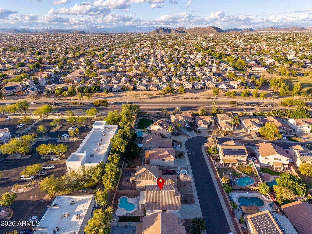 Image 51 of property listing at 20858 N 90TH Avenue, Peoria, AZ 85382