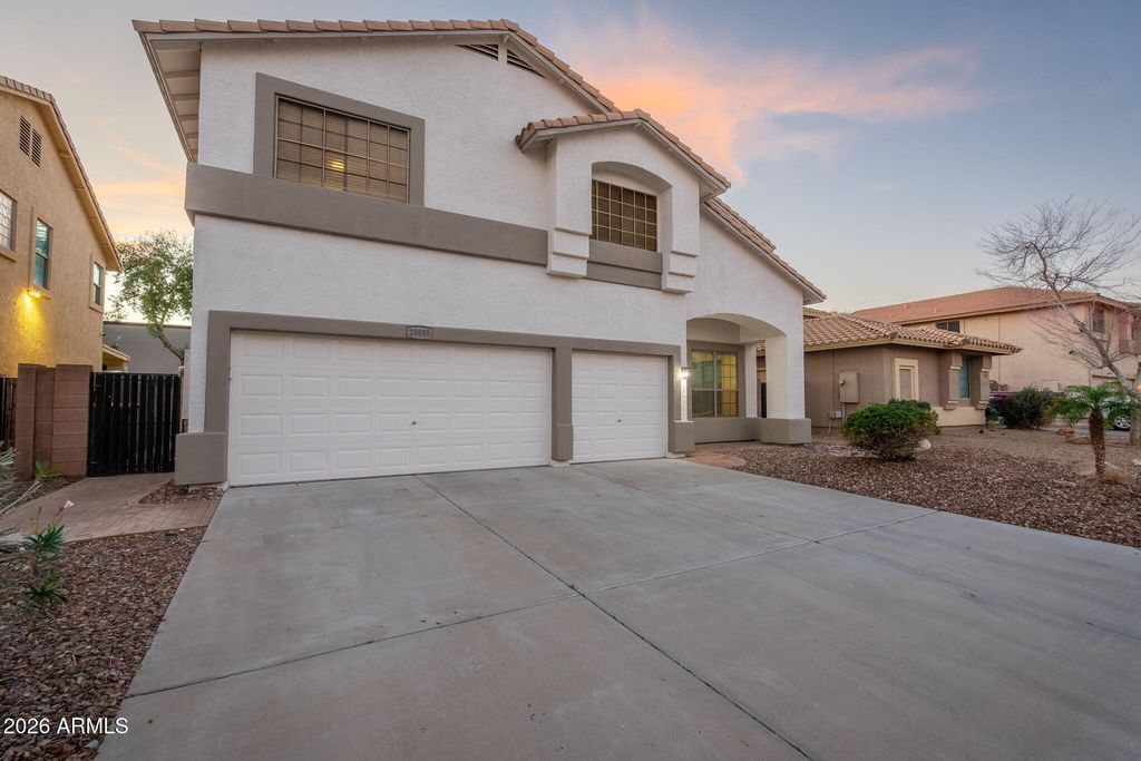 Image 60 of property listing at 20858 N 90TH Avenue, Peoria, AZ 85382