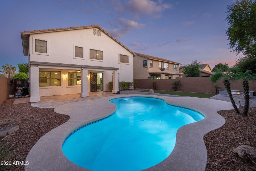 Image 73 of property listing at 20858 N 90TH Avenue, Peoria, AZ 85382