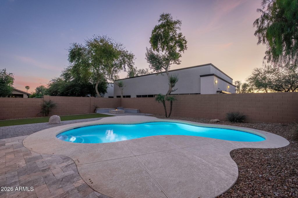 Image 74 of property listing at 20858 N 90TH Avenue, Peoria, AZ 85382