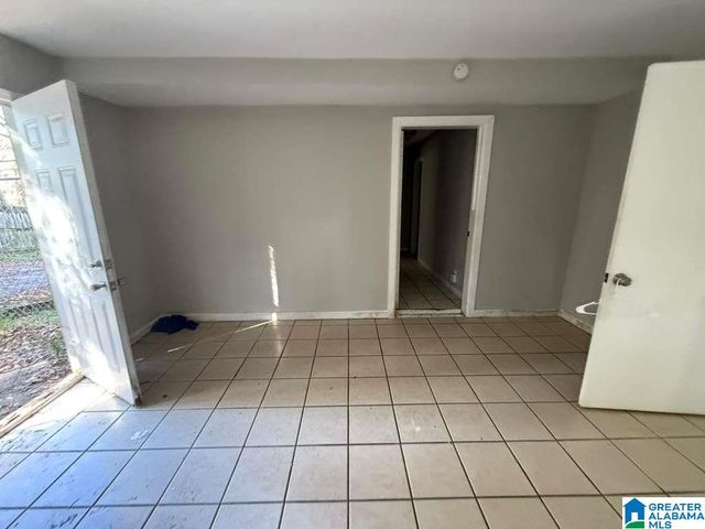 1116 WESTLAKE BOULEVARD, Bessemer, AL 35020