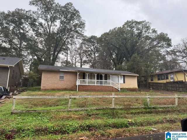 1116 WESTLAKE BOULEVARD, Bessemer, AL 35020