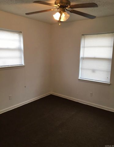 804 E 31st Ave, Pine Bluff, AR 71601