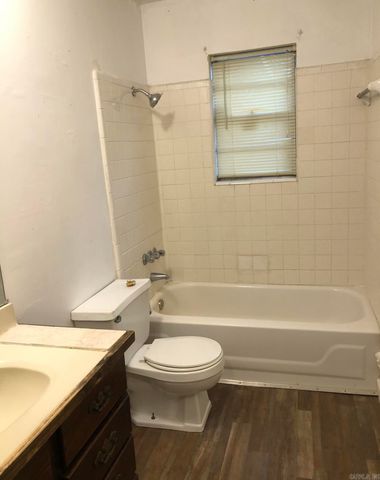 804 E 31st Ave, Pine Bluff, AR 71601